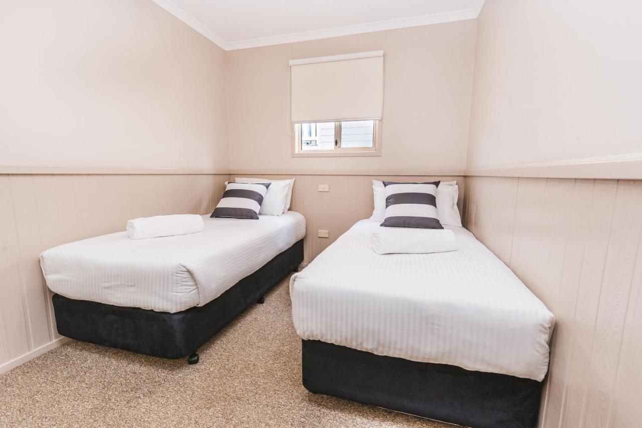 Clyde View Holiday Park Батманс-Бей Номер фото
